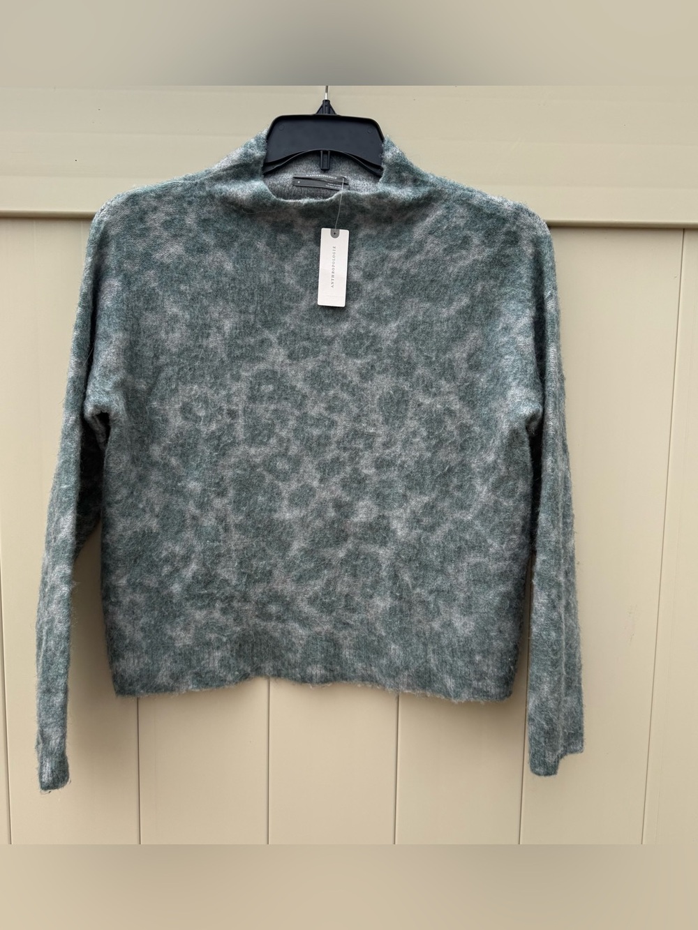 ANTHROPOLOGIE Green Taryne Spotted Sweater Size M NWT